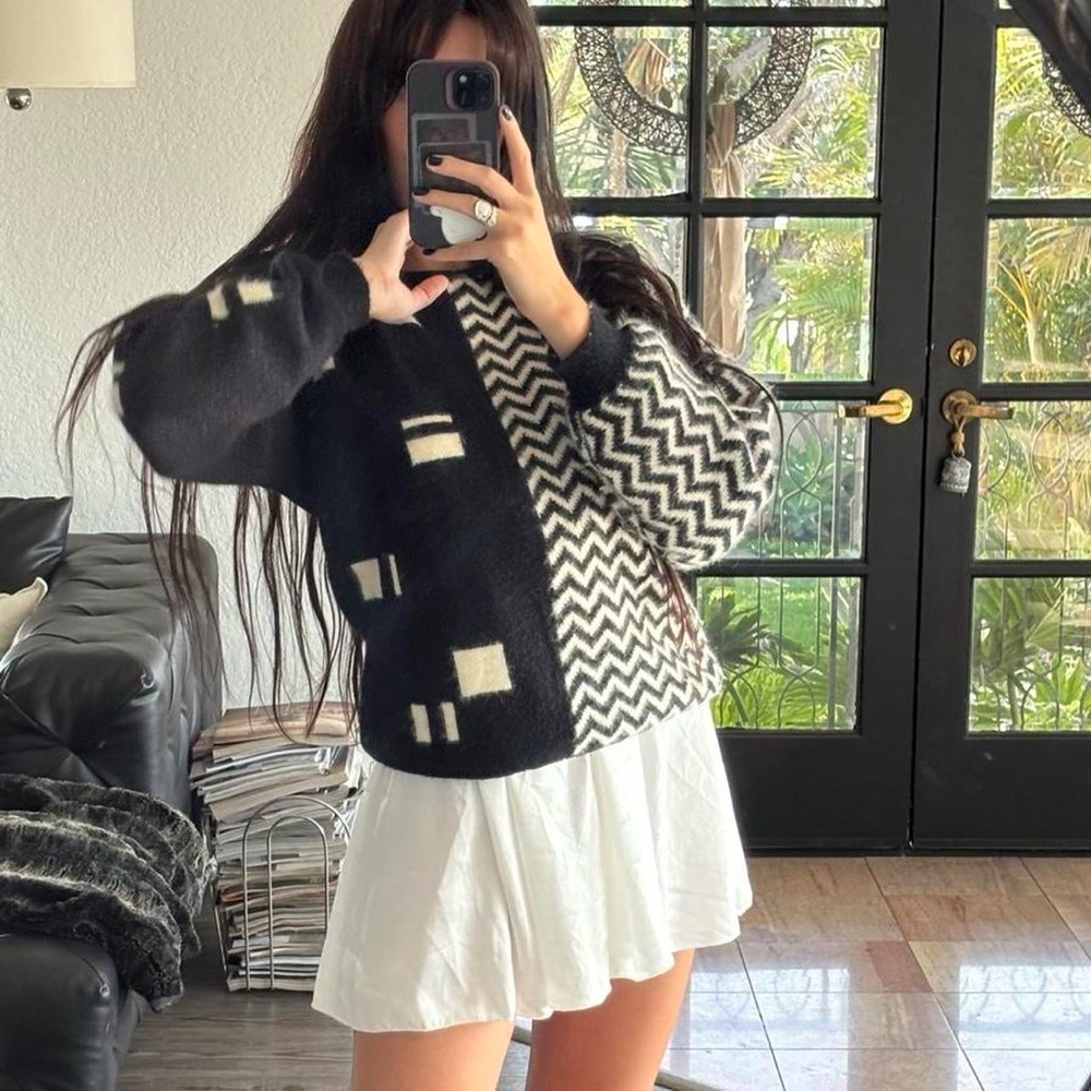 Vintage Black and White Patterned Sweater